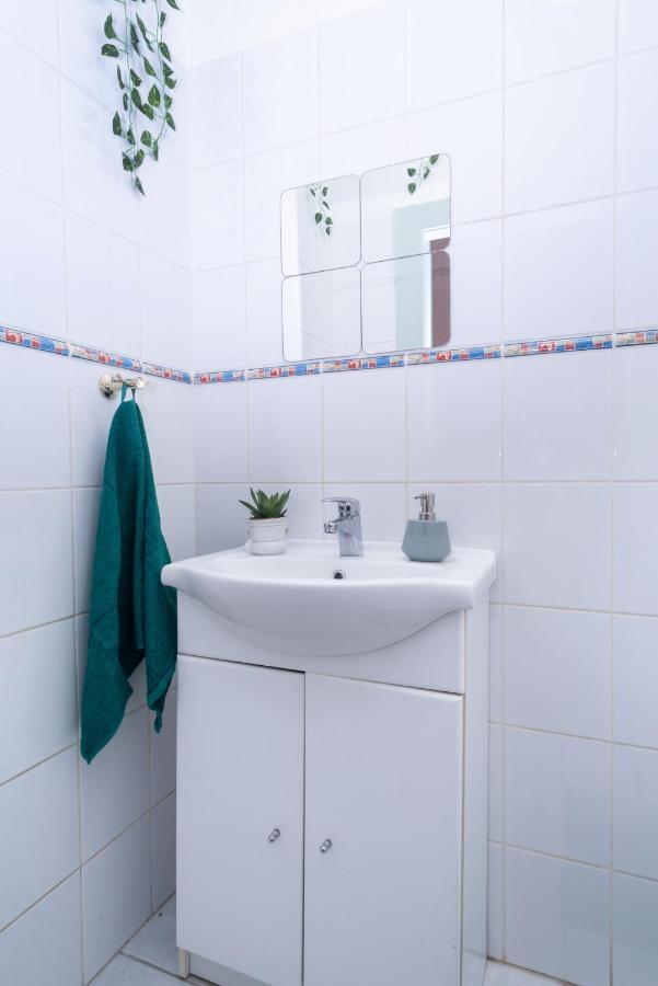 Cozy Boho Apartment, Super Central, Parliament, Netflix Budapest Luaran gambar